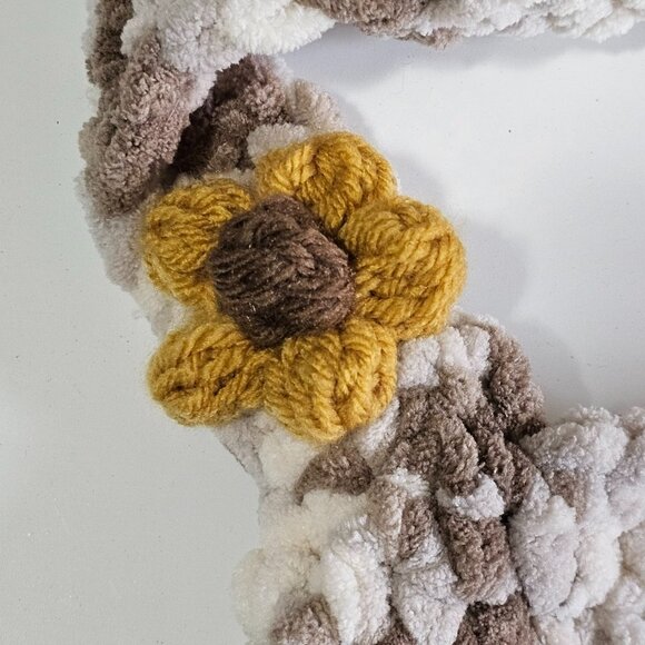 Handmade Crochet Shoulder Bag - Picture 3 of 8